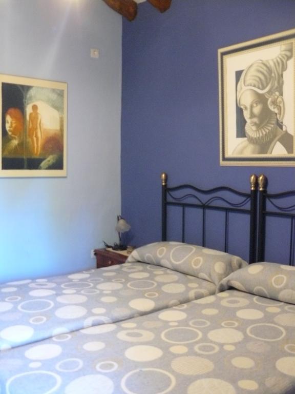 Casa Rural Torre De Campos Ainzon Стая снимка