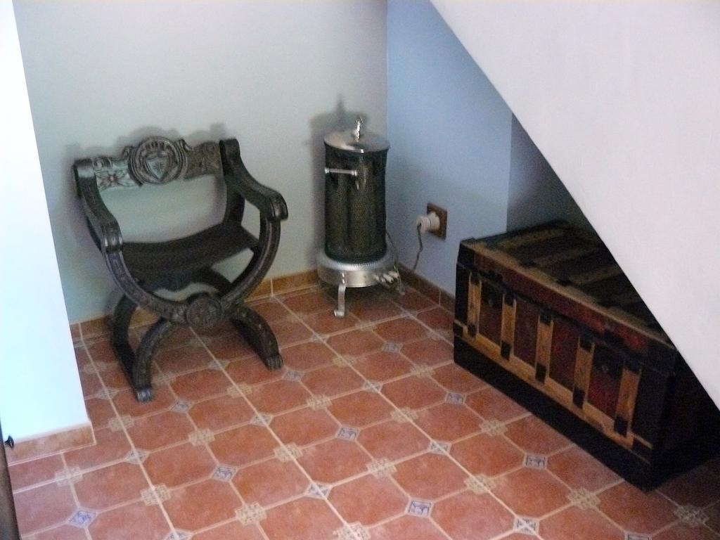 Casa Rural Torre De Campos Ainzon Екстериор снимка